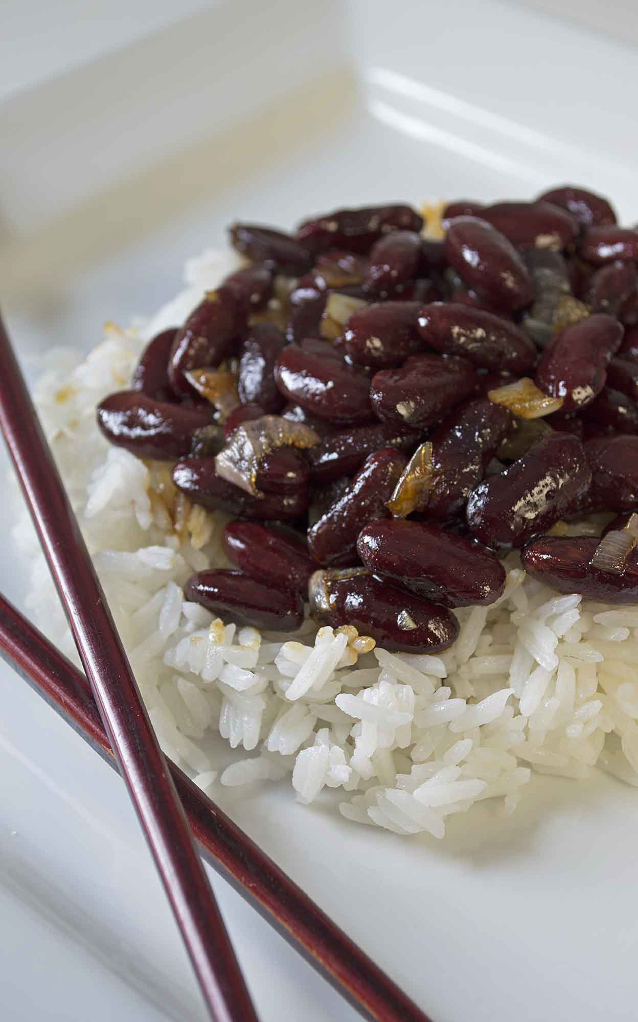 Kidney Beans and Rice With Garlic Molasses Sauce
